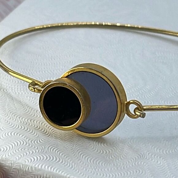 Vintage double glass circles hook front bracelet - Picture 2 of 7